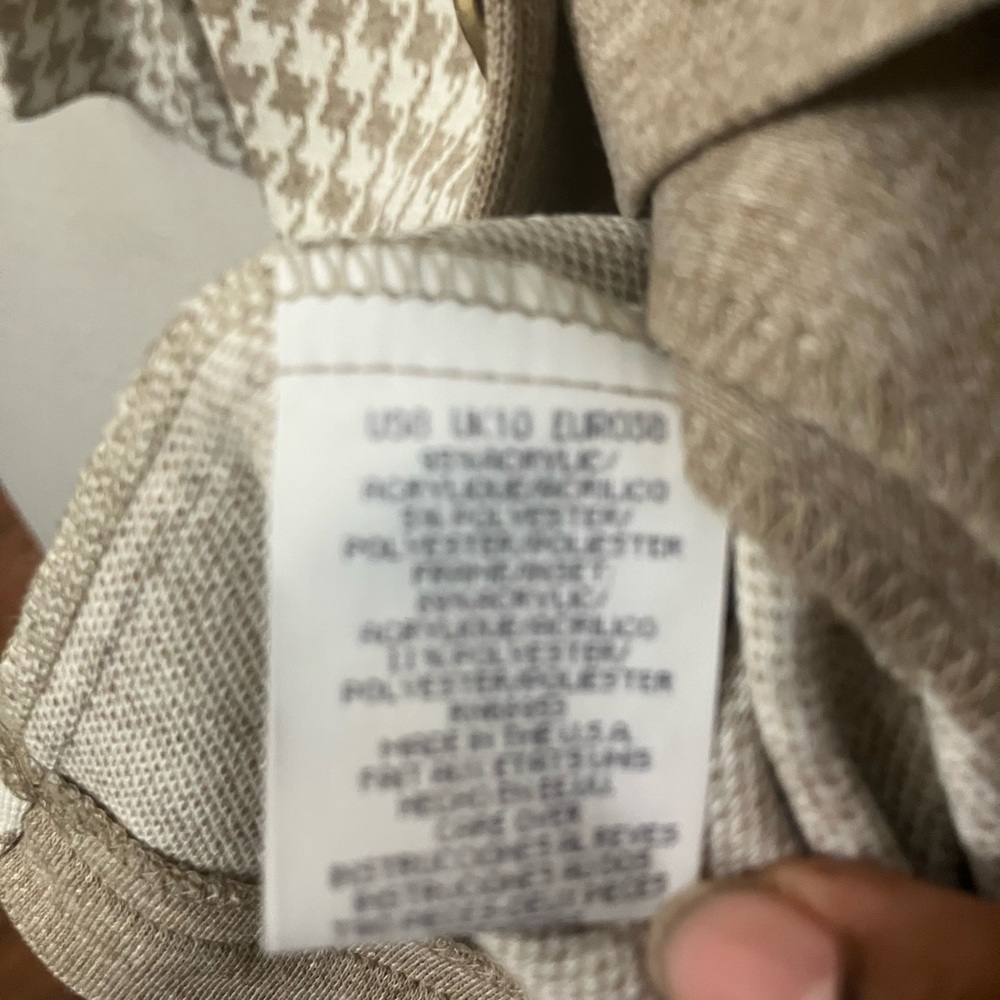 Leslie Fay Women's Tan Houndstooth Sweater - Picture 9 of 16